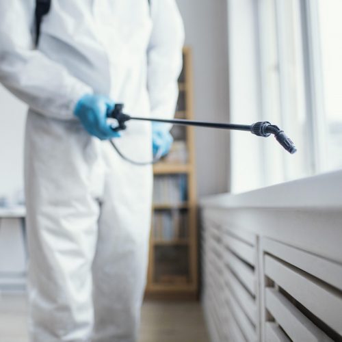 people-disinfecting-biohazard-area3 people-disinfecting-biohazard-area3